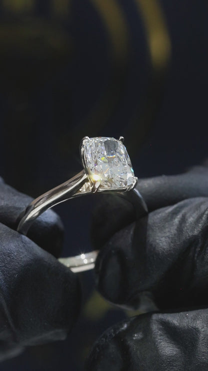 Radiant-Cut Lab-Grown Diamond Solitaire Ring in White Gold | Modern Prong Setting