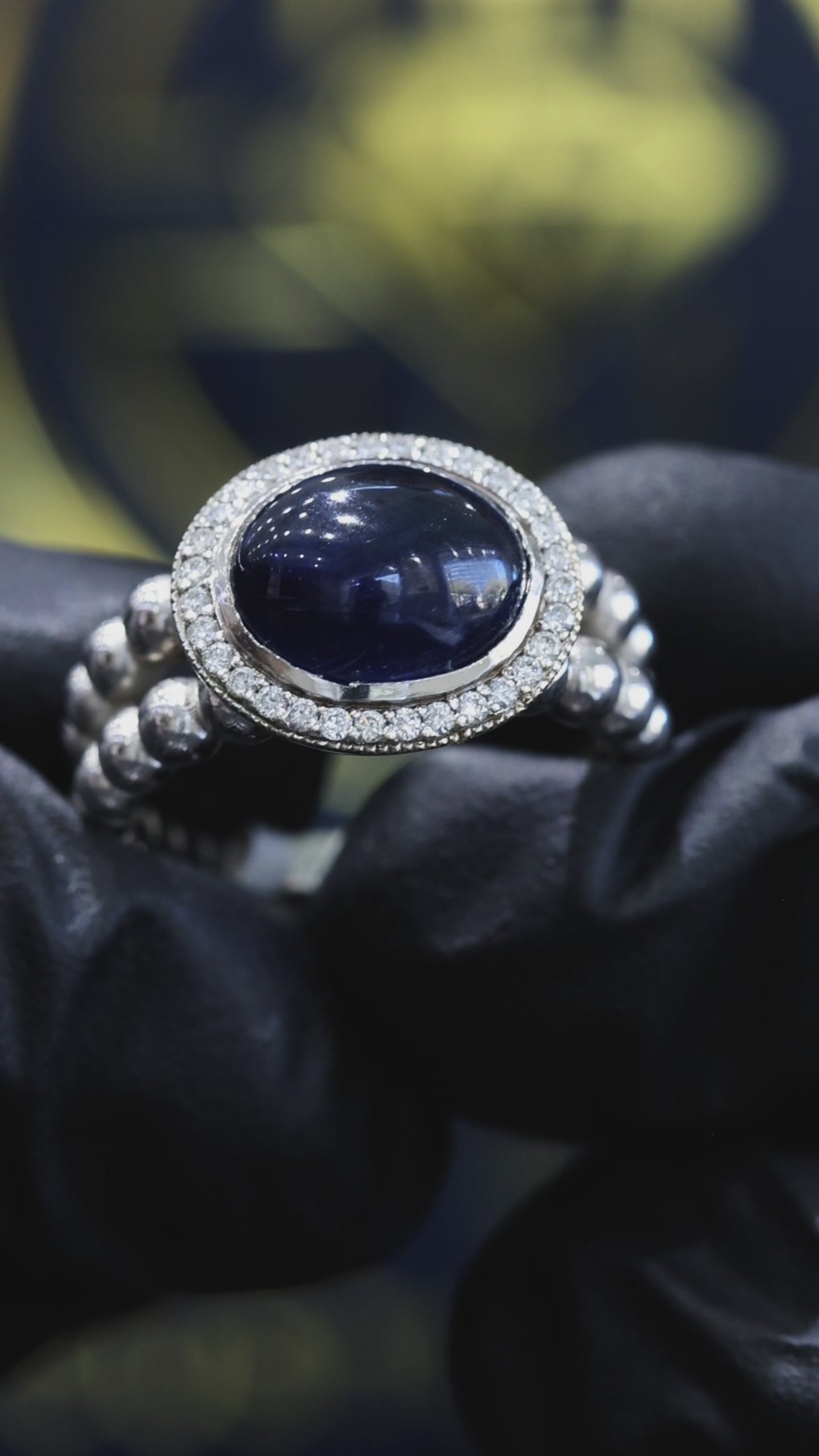 Natural Diamond-studded ring with a blue gemstone 2.3 Sapphire Houston Jeweler 