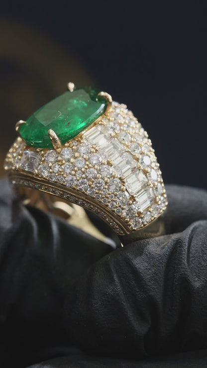Oval Emerald Double Halo Ring in Yellow Gold | Diamond Pavé Statement Setting