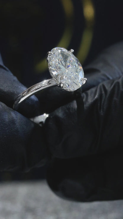 Oval-Cut Lab-Grown Diamond Solitaire Ring in White Gold | Classic Prong Setting