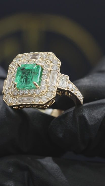 Emerald-Cut Emerald Halo Ring in Yellow Gold | Diamond Baguette Frame & Pavé Accents