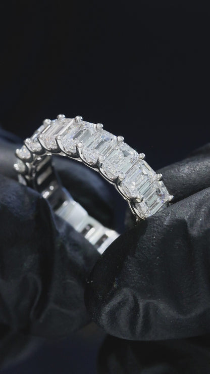 Emerald-Cut Lab-Grown Diamond Eternity Wedding Band in White Gold | Prong-Set Design