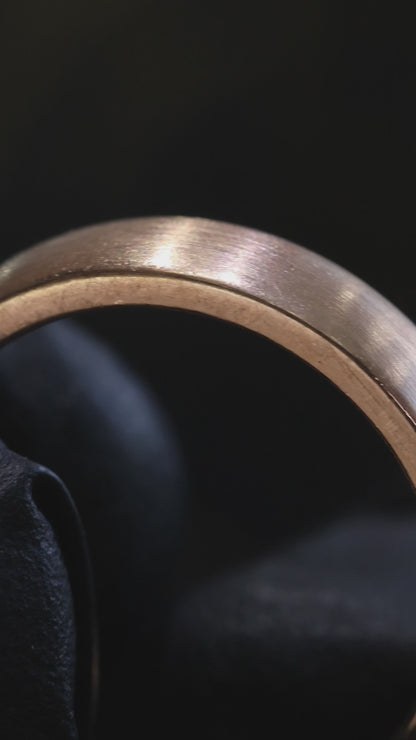 Men’s Classic Brushed Wedding Band in Rose Gold