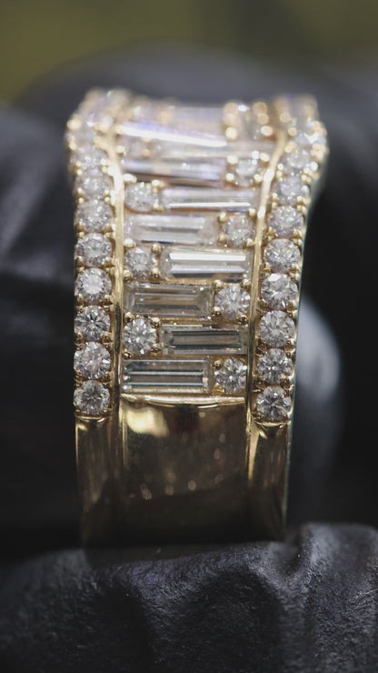 Baguette & Round Diamond Band in Yellow Gold | 1.82 CTW