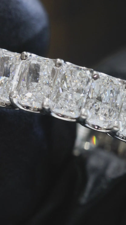 Emerald-Cut Lab-Grown Diamond Eternity Wedding Band in White Gold | Prong-Set Design