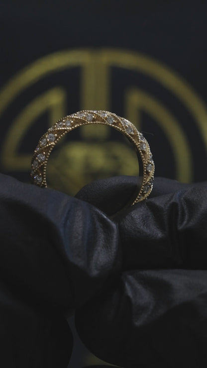 Vintage Round Diamond Eternity Band in 14K Yellow Gold | 0.95 CT