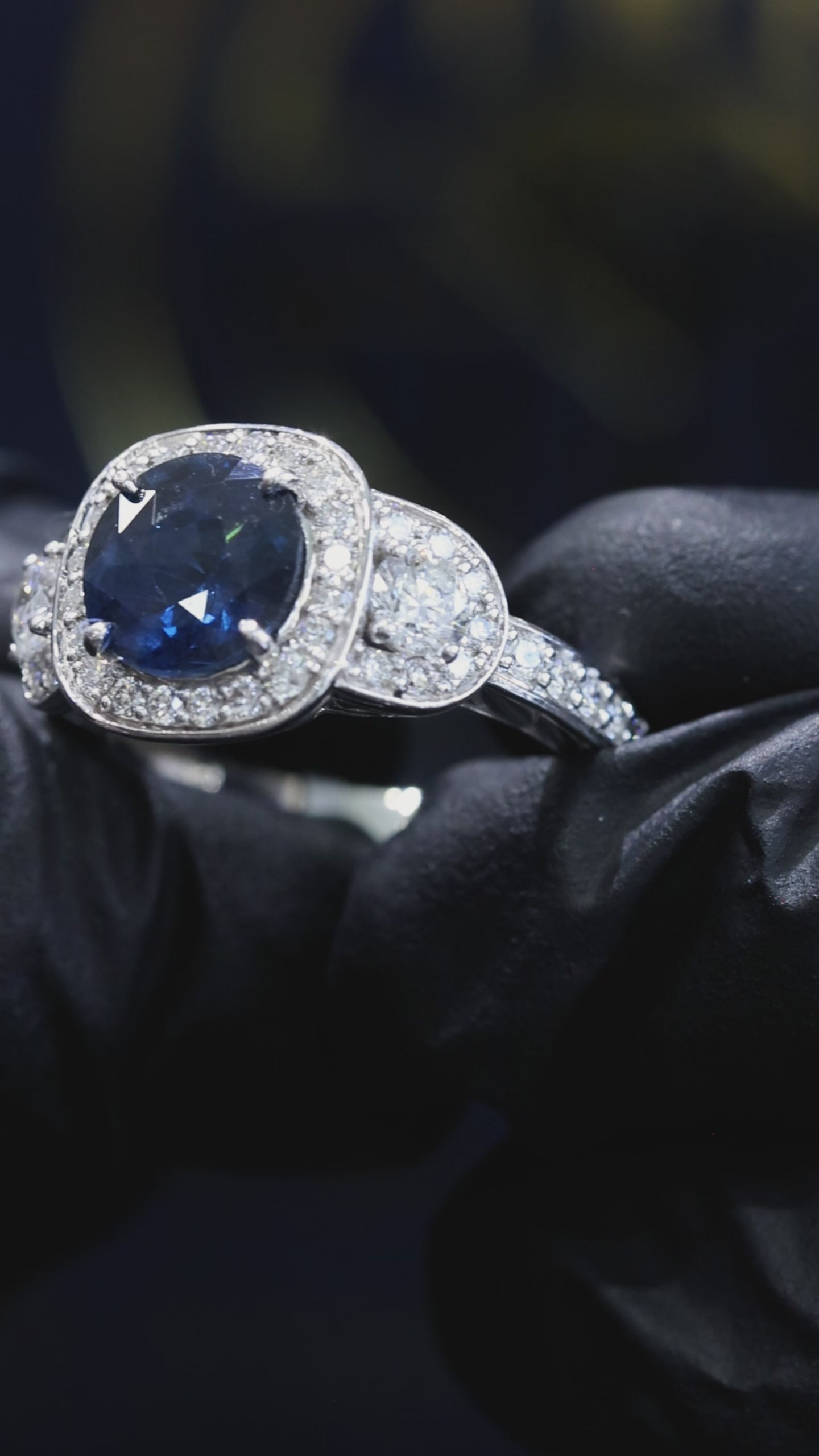 Natural Diamond ring with a blue sapphire gemstone 2.17ct Houston Jeweler 14k White Gold