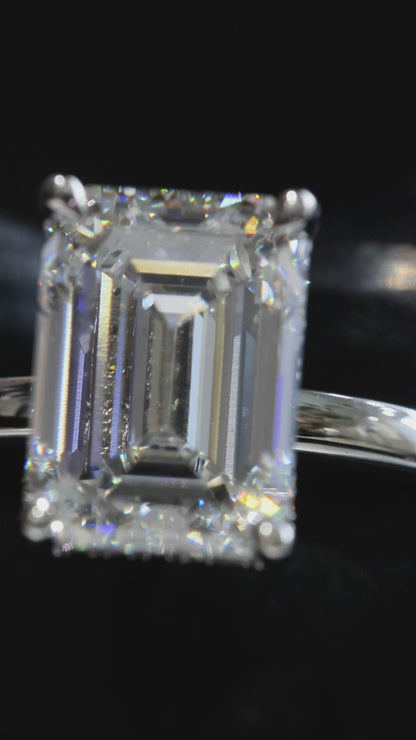 Emerald-Cut Lab-Grown Diamond Solitaire Ring in White Gold | Classic Prong Setting