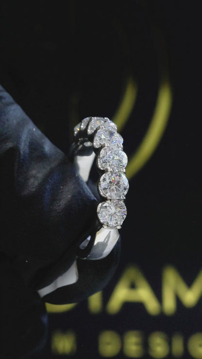 Round-Cut Lab-Grown Diamond Eternity Wedding Band in White Gold | Prong-Set Design