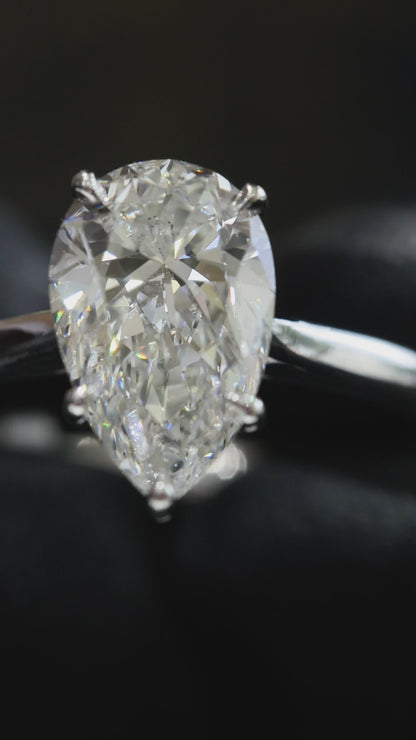 Pear-Shaped Natural Diamond Solitaire Engagement Ring in White Gold | Elegant Three-Prong Design