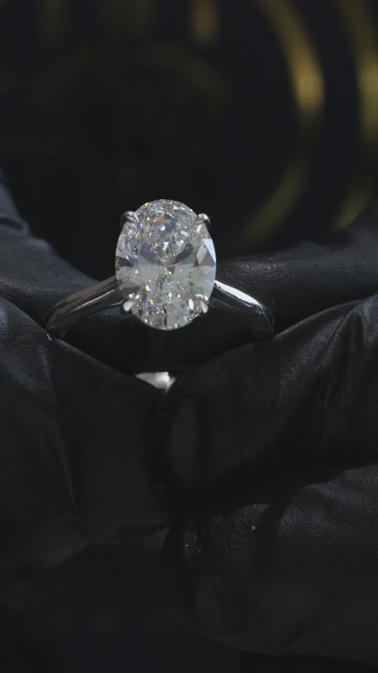 Oval Lab-Grown Diamond Solitaire Ring in White Gold | Classic Prong Setting