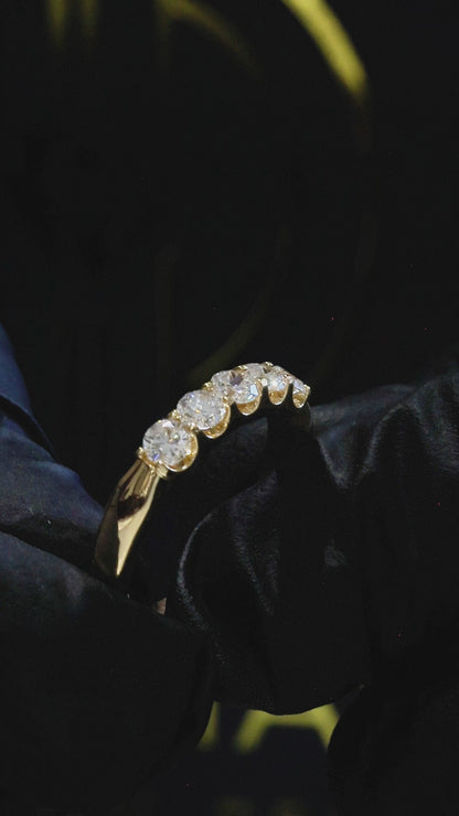 Round-Cut Lab-Grown Diamond Wedding Band in Yellow Gold | Prong-Set Design
