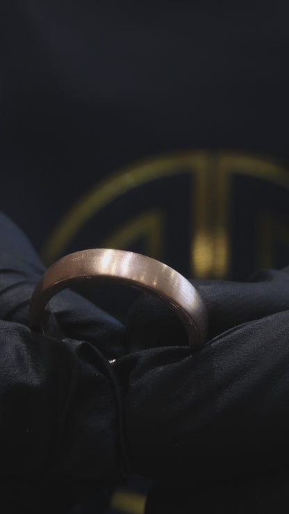 Men’s Classic Brushed Wedding Band in Rose Gold